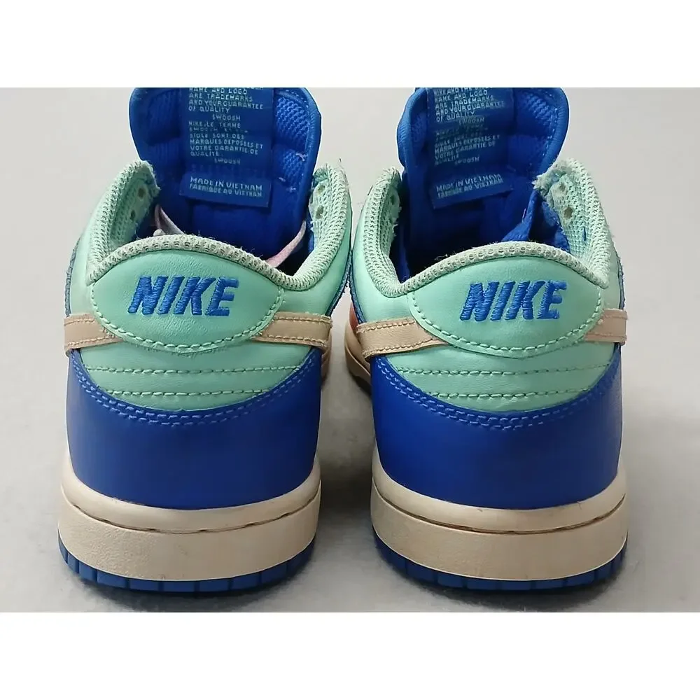 Nike 687 step